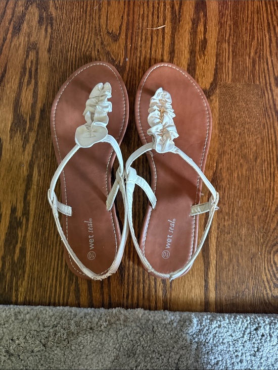 Wet Seal Shoes - Wet Seal Cream Ruffle T-Strap Sandals